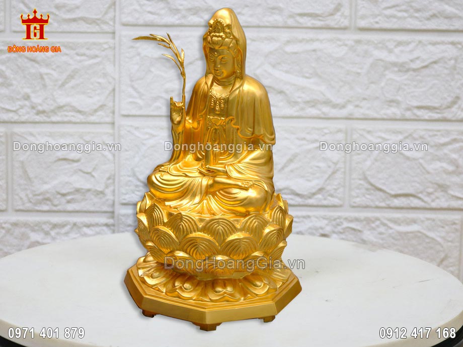 Thờ cúng Quan Âm Bồ Tát giúp mang đến bình an cho gia chủ